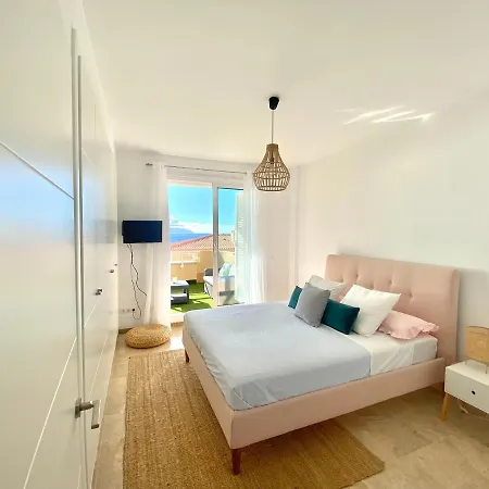 Gigantes Ocean View Apartamento *